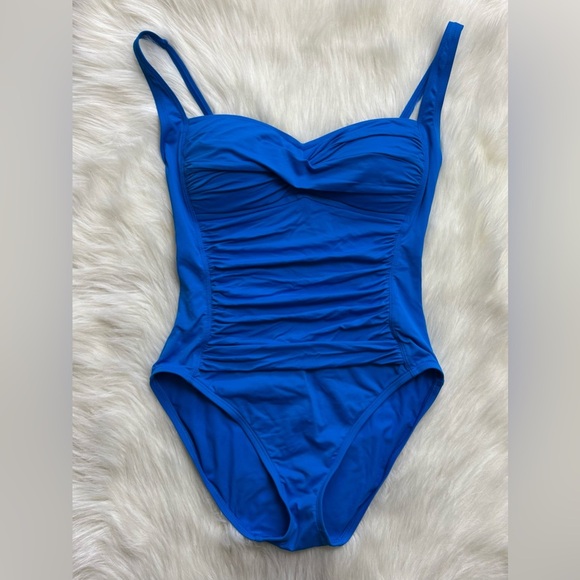 La Blanca Blue Sweetheart Ruched One Piece Swimsuit Slimming - Picture 2 of 4